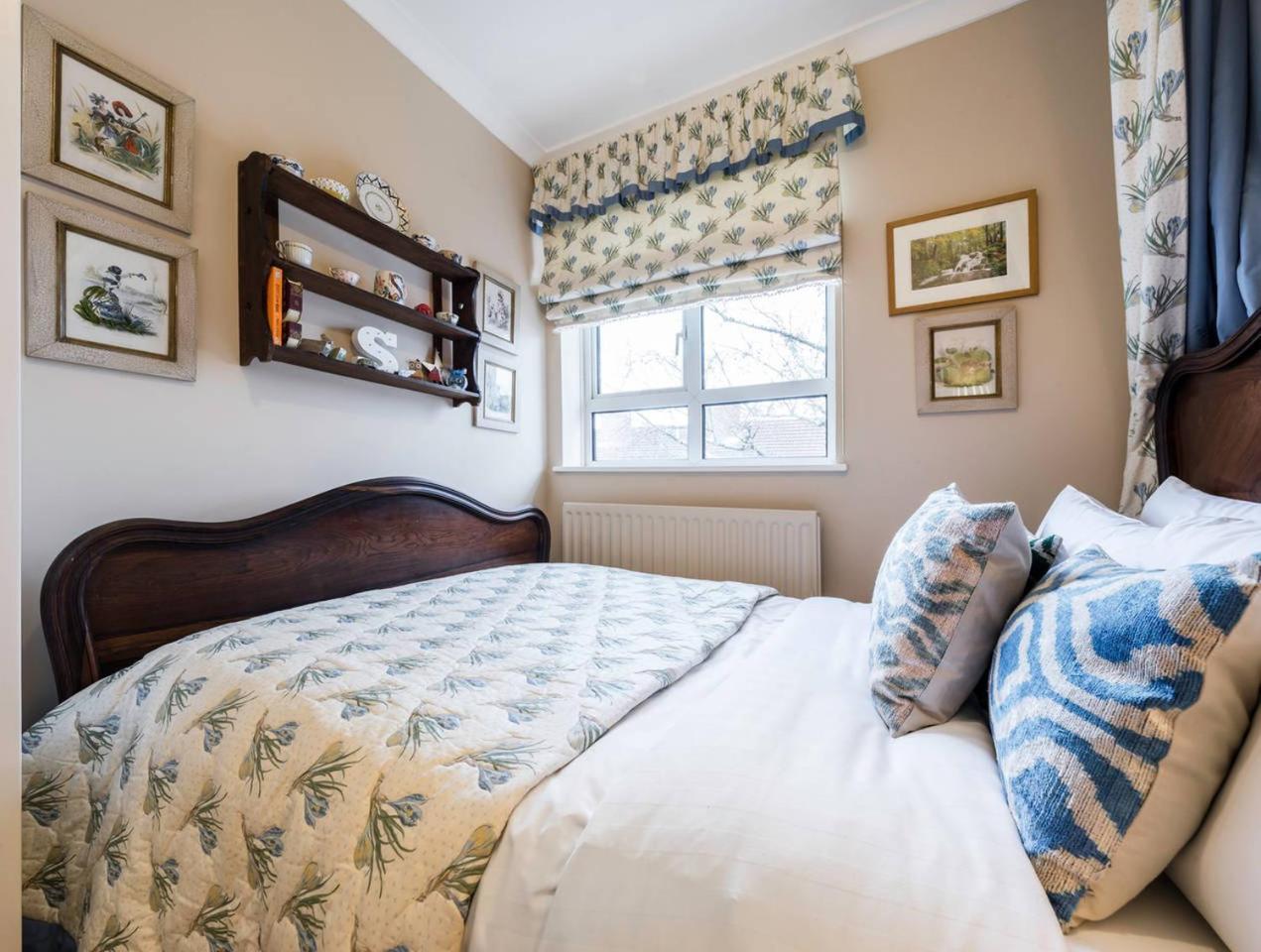 3 Bedroom Apartment On Portobello Road In Notting Hill ลอนดอน ภายนอก รูปภาพ